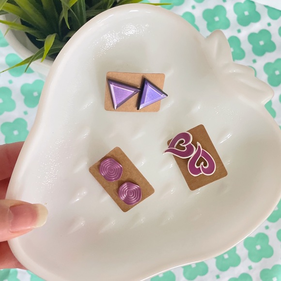 Purple post heart spiral triangle earring bundle - Picture 3 of 5